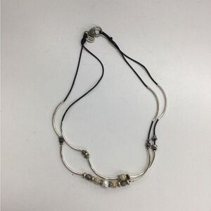 Liszt James Elegant Black Cord Necklace